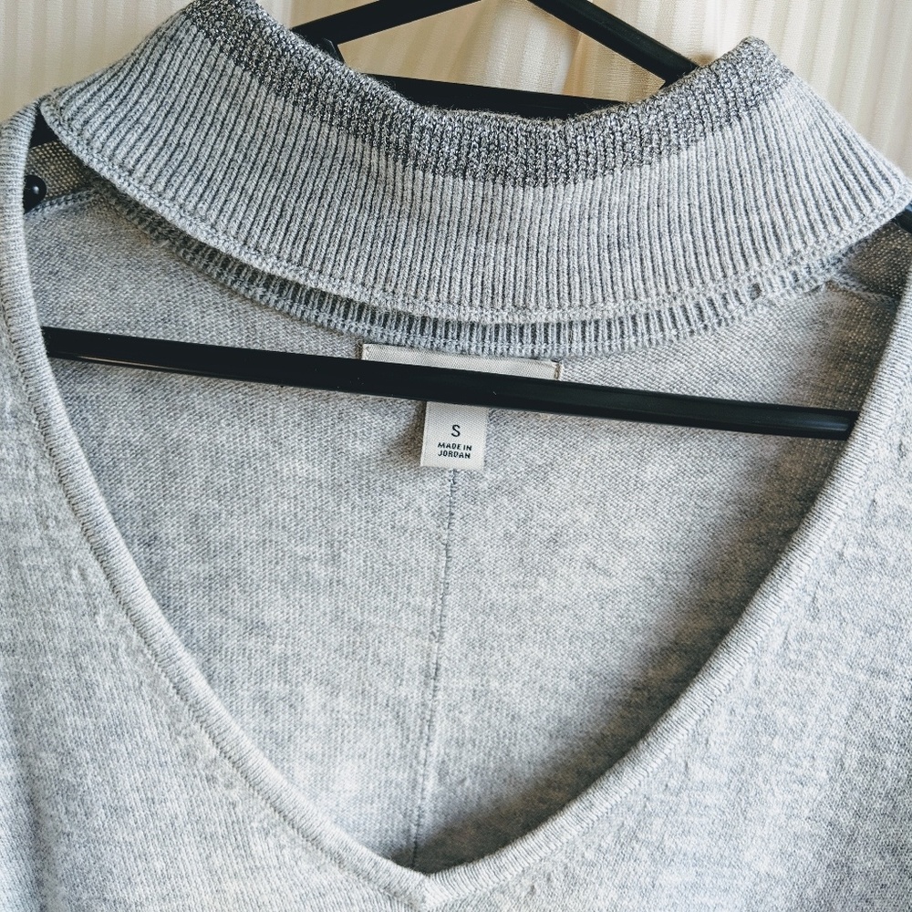 Calvin Klein Jeans Cut Out Triangle Sweater - Picture 6 of 6